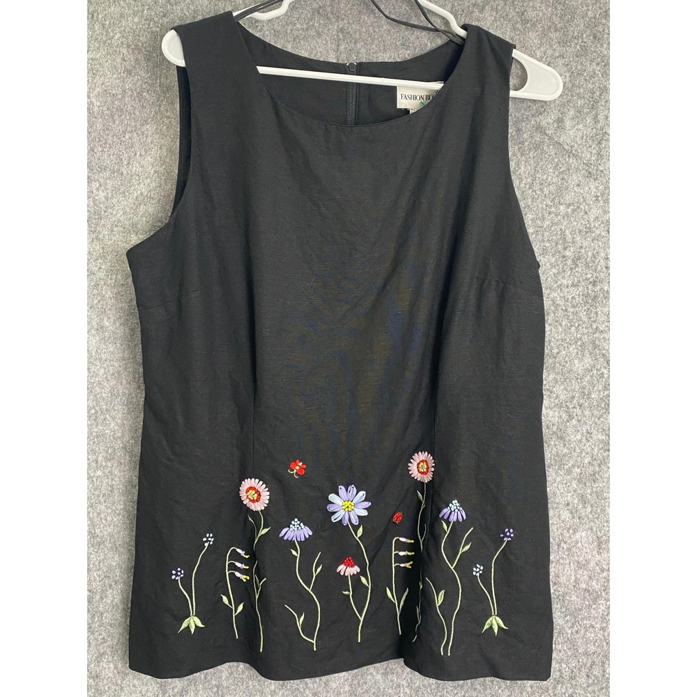 Vintage Fashion Bug Black Sleeveless Top with Embroidered Wildflowers